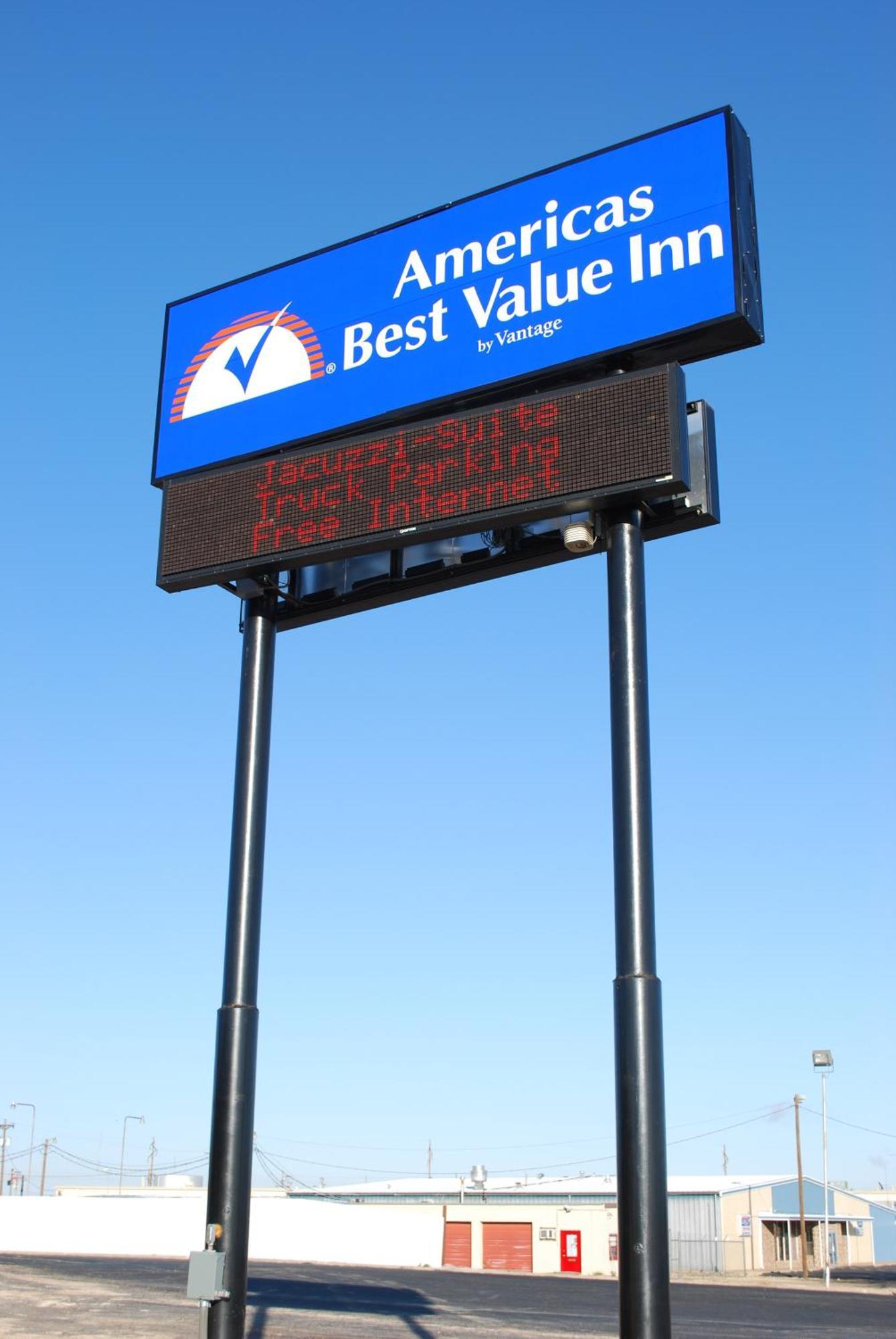 Americas Best Value Inn Lubbock East Exterior photo